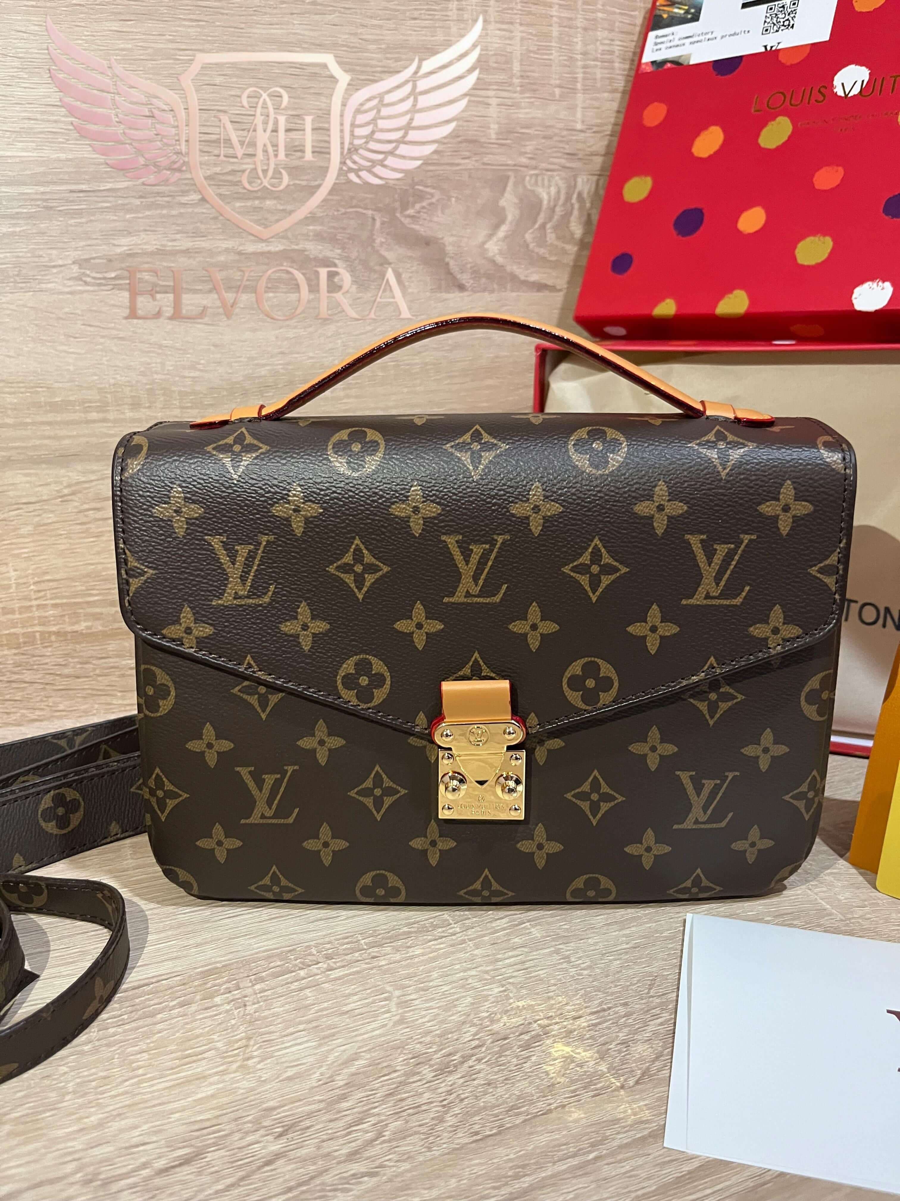 Louis Vuitton Pochette Métis (Monogram)